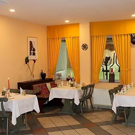 Toto's * האטינגן